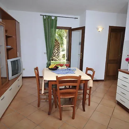 Locazione Turistica Ambra.7 Apartment *
